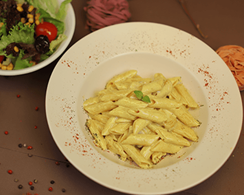 3-) Köri Soslu Penne